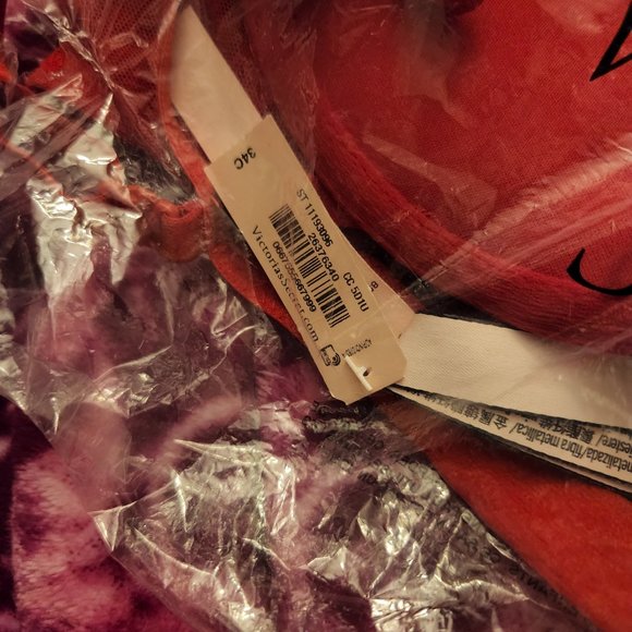 BRAND NEW! Victoria's Secret Red and Gold Plaid Bra - Picture 2 of 2